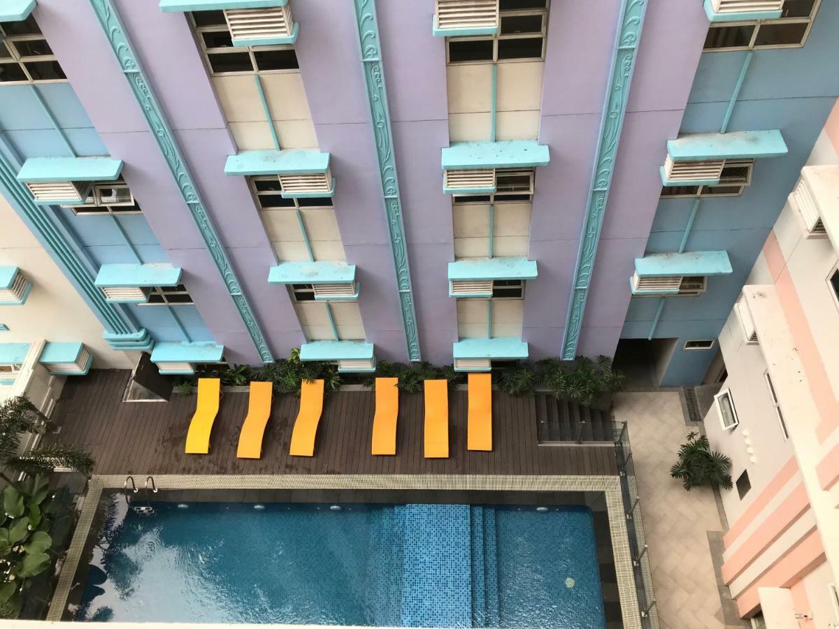 Chillax Studio 101 Newport Boulevard Manila Exterior foto